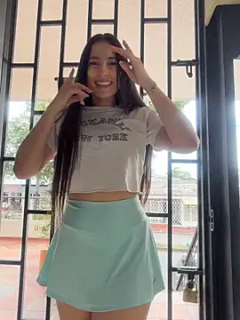 LittleDoll    online show from 03/15/26, 01:07