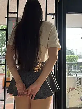 LittleDoll    online show from 03/19/26, 12:38