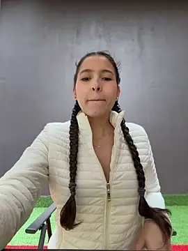 LittleDoll    online show from 03/24/26, 03:12