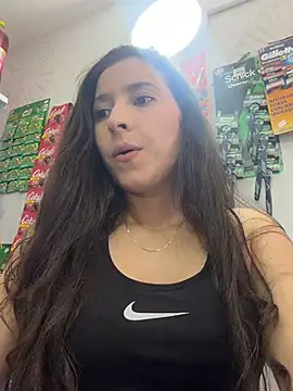 LittleDoll    online show from 02/14/26, 03:56