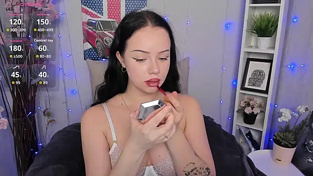 Lori  Hell online show from 02/13/26, 03:17