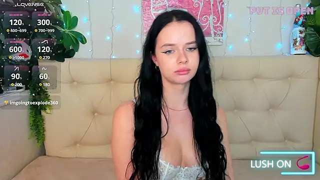 Lori  Hell online show from 02/19/25, 05:38