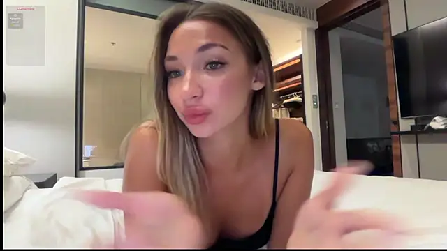 Snapshot of bailey_kat chatting on 05/28/26, 04:57 bailey kat online show from 05/28/26, 04:57