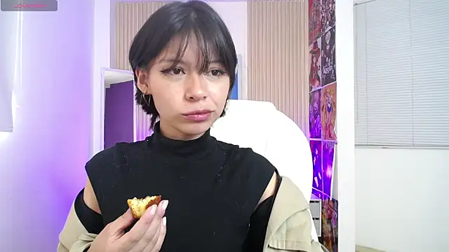 Snapshot of tatty_wilson chatting on 09/19/25, 01:04 tatty wilson online show from 09/19/25, 01:04