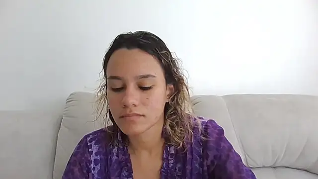 Snapshot of SamanthaWatson chatting on 05/19/26, 02:24 SamanthaWatson online show from 05/19/26, 02:24