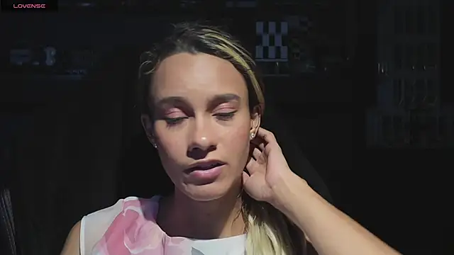 SamanthaWatson online show from 10/03/25, 01:31