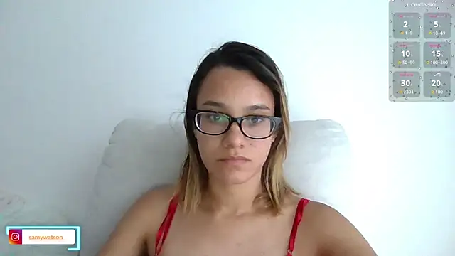 Snapshot of SamanthaWatson chatting on 05/10/26, 10:22 SamanthaWatson online show from 05/10/26, 10:22