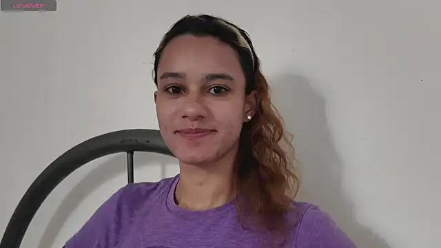 SamanthaWatson online show from 11/03/25, 07:50