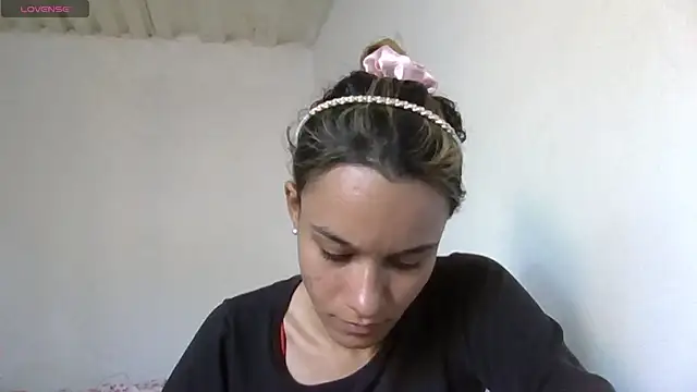 SamanthaWatson online show from 12/03/25, 07:46