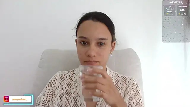 Snapshot of SamanthaWatson chatting on 07/04/26, 01:37 SamanthaWatson online show from 07/04/26, 01:37