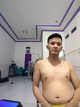 Snapshot of andi888999 chatting on 09/22/25, 03:29 andi888999 online show from 09/22/25, 03:29