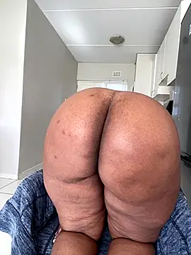 officialkhakes za online show from 11/04/25, 06:50