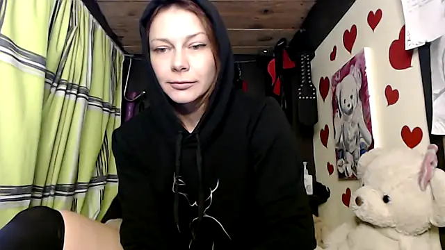 HarleyQuinn 69 online show from 12/28/24, 06:29