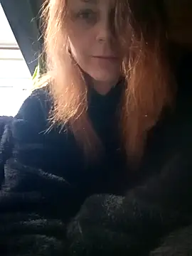 HarleyQuinn 69 online show from 11/21/25, 12:37