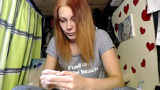 HarleyQuinn 69 online show from 09/11/25, 11:43