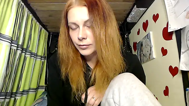 HarleyQuinn 69 online show from 09/21/25, 02:55