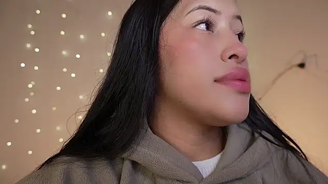 Snapshot of nerak_1a_ chatting on 11/11/25, 04:46 nerak 1a online show from 11/11/25, 04:46