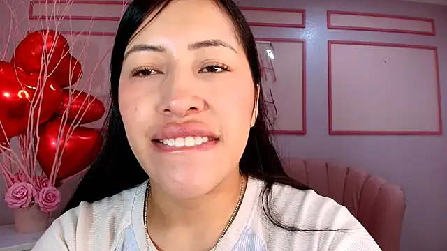 Snapshot of nerak_1a_ chatting on 03/13/25, 06:01 nerak 1a online show from 03/13/25, 06:01