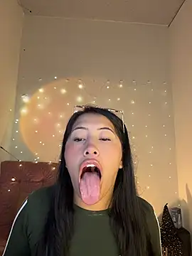 Snapshot of nerak_1a_ chatting on 11/05/25, 06:00 nerak 1a online show from 11/05/25, 06:00