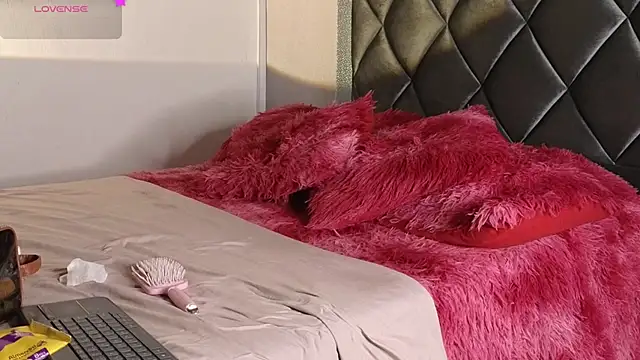 ashley brend online show from 02/13/26, 08:42