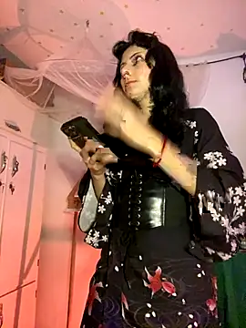 LiliJones  online show from 10/27/25, 01:56