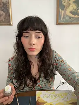 LiliJones  online show from 11/28/25, 01:55