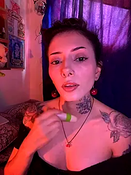 LiliJones  online show from 09/14/25, 04:51