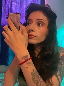 LiliJones  online show from 12/17/25, 04:56