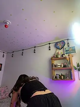 LiliJones  online show from 02/10/26, 03:22