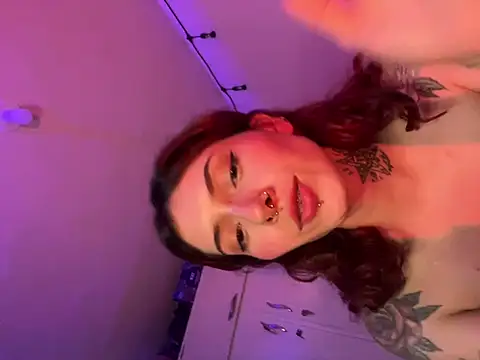 LiliJones  online show from 03/22/25, 04:37