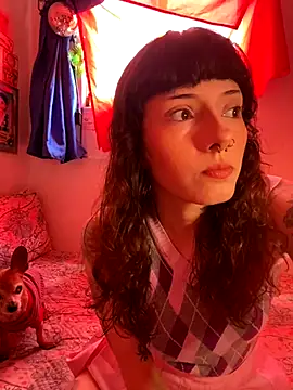 LiliJones  online show from 10/04/25, 04:41