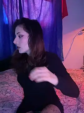 LiliJones  online show from 09/17/25, 05:04