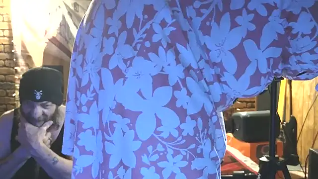 PropertyAndBiker online show from 01/08/26, 12:16