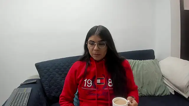 Luna Dumont online show from 09/28/25, 11:28