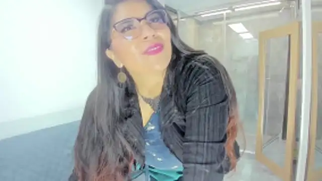 Luna Dumont online show from 02/18/26, 11:06