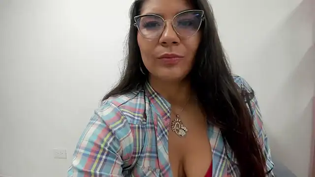 Luna Dumont online show from 10/01/25, 11:25