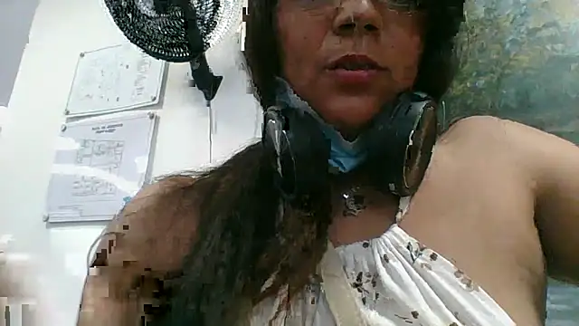 Luna Dumont online show from 02/10/26, 02:16