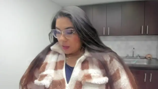 Luna Dumont online show from 01/06/26, 11:14