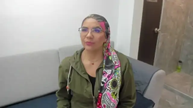 Luna Dumont online show from 01/15/26, 11:13