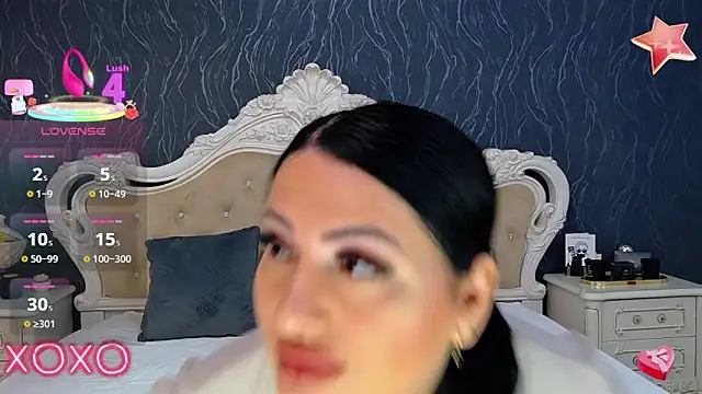 Snapshot of Lauren_Saint chatting on 02/18/25, 08:27 Lauren Saint online show from 02/18/25, 08:27