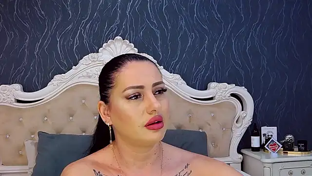 Lauren Saint online show from 12/03/25, 03:55