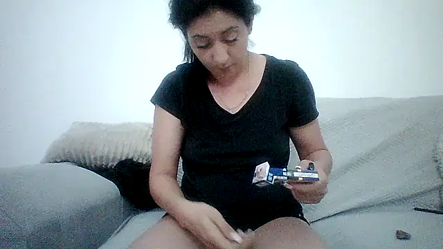 Snapshot of davenmichelle00 chatting on 07/07/26, 03:04 davenmichelle00 online show from 07/07/26, 03:04