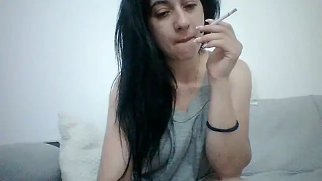Snapshot of davenmichelle00 chatting on 06/28/26, 05:14 davenmichelle00 online show from 06/28/26, 05:14