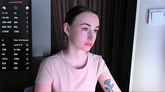 Snapshot of Kimmberr chatting on 01/22/25, 05:26 Kimmberr online show from 01/22/25, 05:26