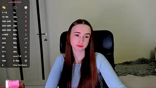 Snapshot of Kimmberr chatting on 11/09/25, 04:16 Kimmberr online show from 11/09/25, 04:16