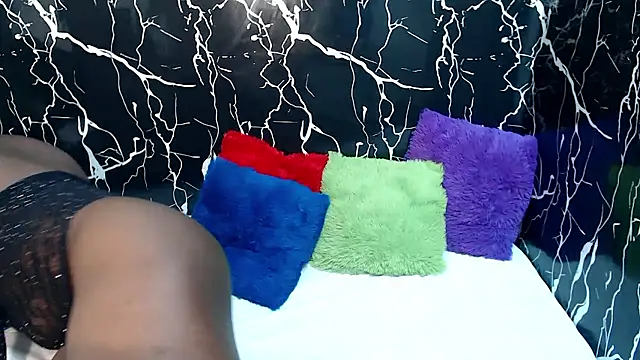 Snapshot of blackhotbody chatting on 02/14/26, 02:56 blackhotbody online show from 02/14/26, 02:56