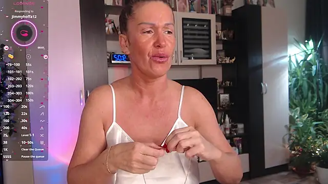 SheilaRyan online show from 11/21/25, 06:01