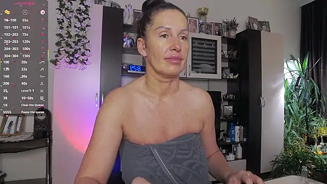 SheilaRyan online show from 02/25/26, 05:29