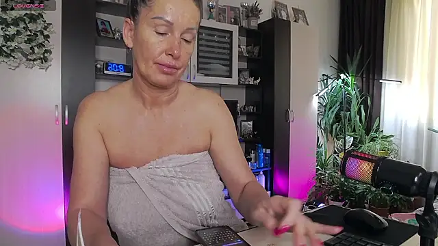 SheilaRyan online show from 03/23/26, 05:07