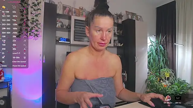 SheilaRyan online show from 01/13/26, 04:49